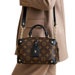 PETITE MALLE SOUPLE Handbag