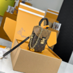 CAMERA BOX Handbag - Image 6