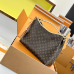 AGAIN Handbag - Image 5