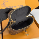 VANITY CHAIN POUCH Handbag - Ảnh 6