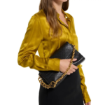 Medium Chain Shoulder Bag - Image 6